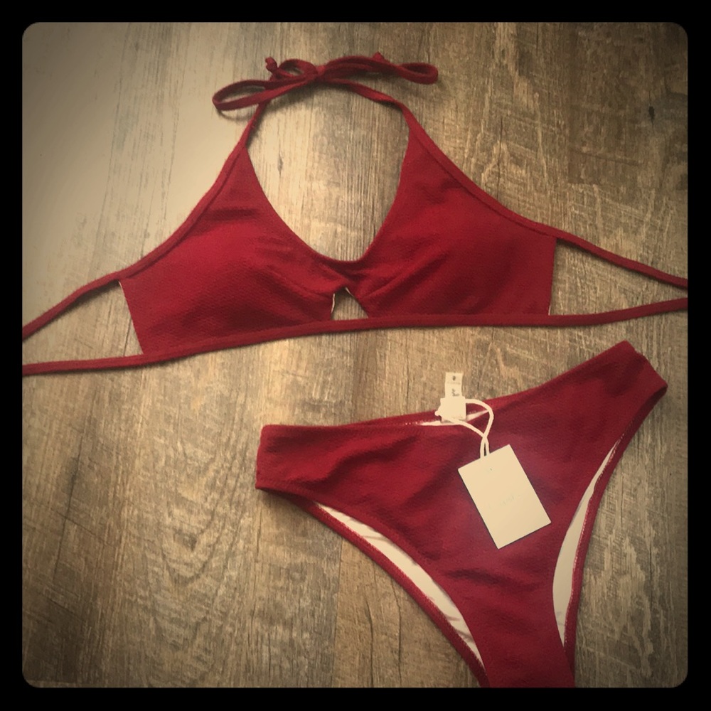 Cupshe Bikini Size Small! Never been worn!